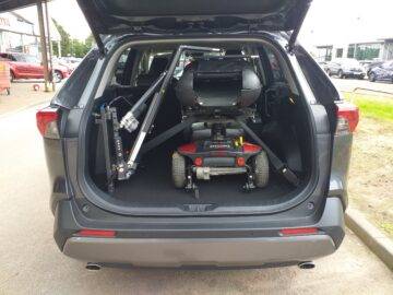 Boot hoist fitted into a Toyota RAV4